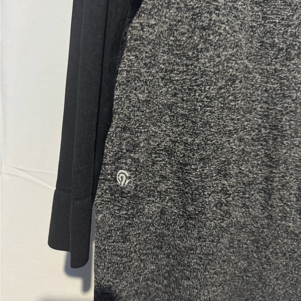 Champion Black and Gray Patterned Top Duo Dry Shirt Size S - Picture 3 of 4